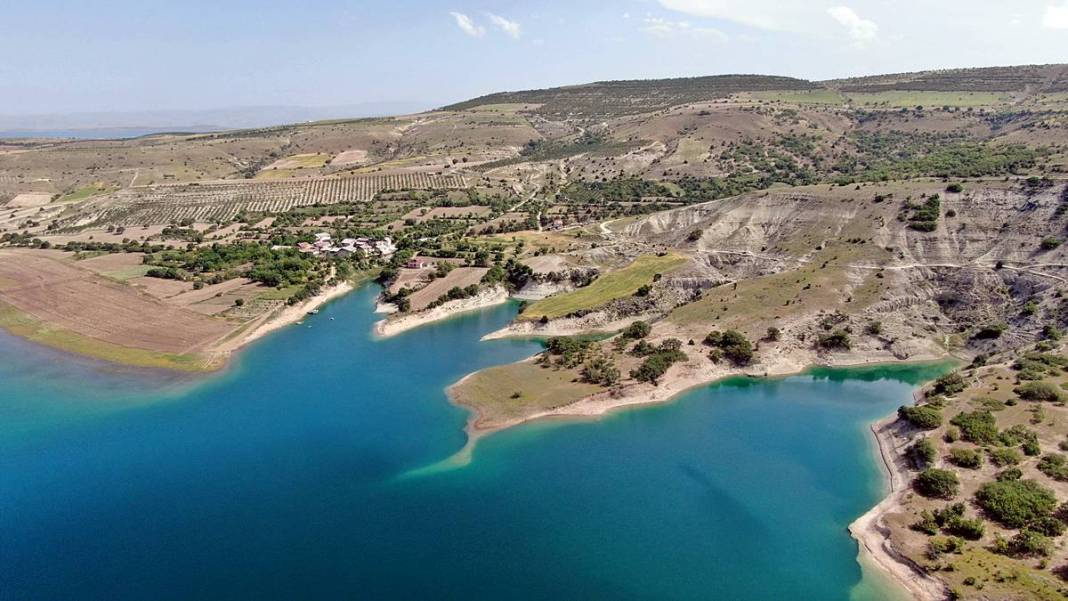 Bu köyün dört kente il sınırı var! Doğa tutkunlarının yeni gözdesi 14